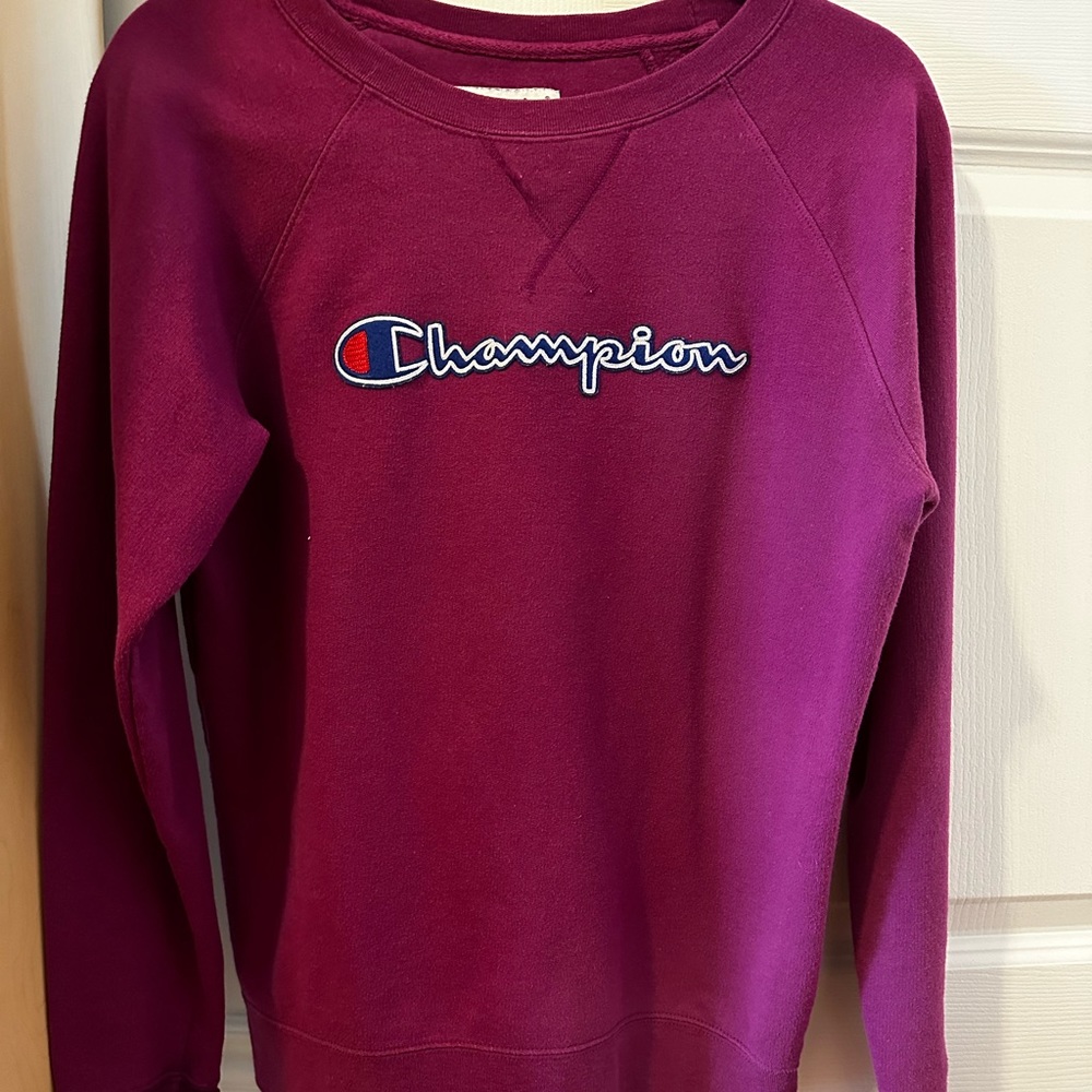 Champion crewneck. Only worn once. Great condition